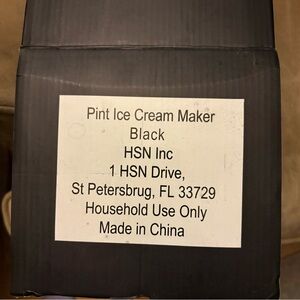 Black Pint Ice Cream Maker